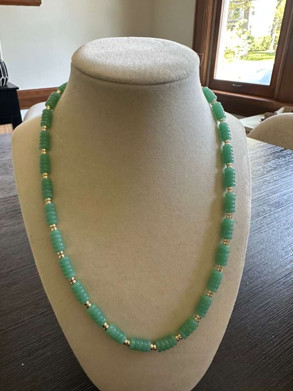 Green Gemstone Chunky Necklace